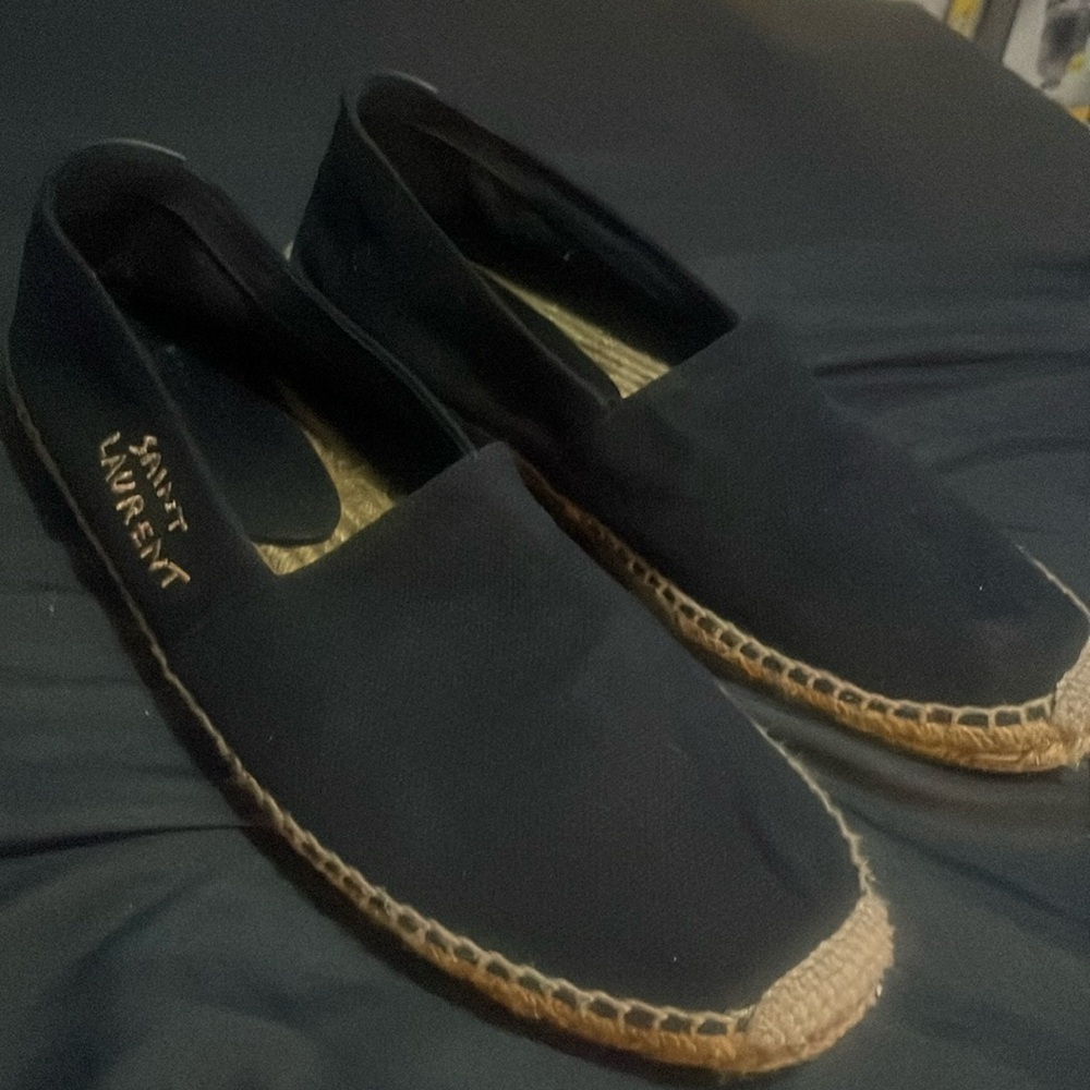 Saint Laurent Signature Espadrilles